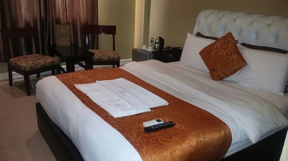 Clark Imperial Hotel Angeles Εξωτερικό φωτογραφία